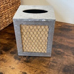 🔥5 for $25 sale🔥 just bundle and send me your offer.  Ships next business day!